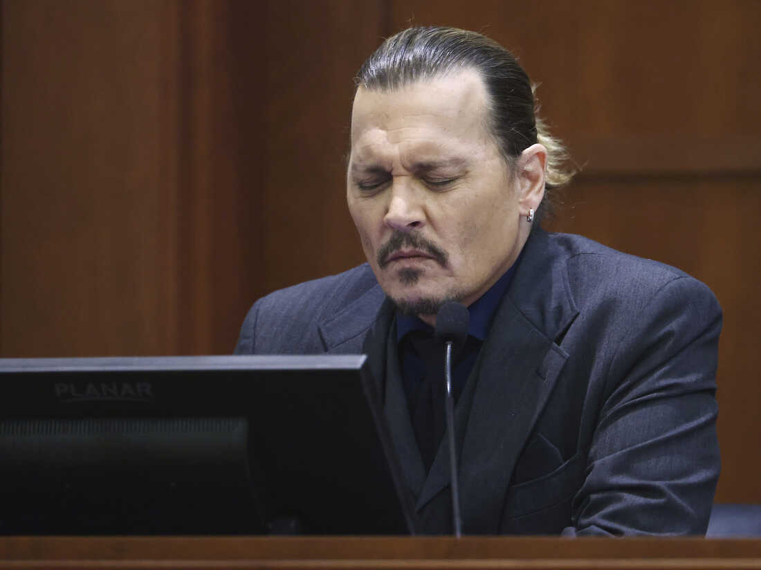 Depp Heard during defamation trial