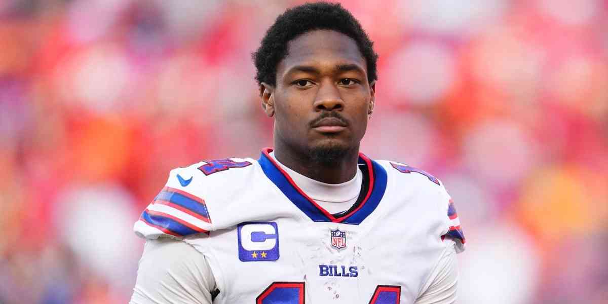 Stefon Diggs Net Worth Story- From Underdog to Millionaire