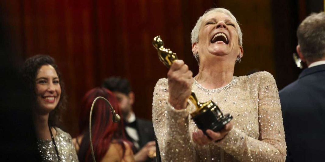 Jamie Lee Curtis' Oscar Tribute to Parents Janet and Tony