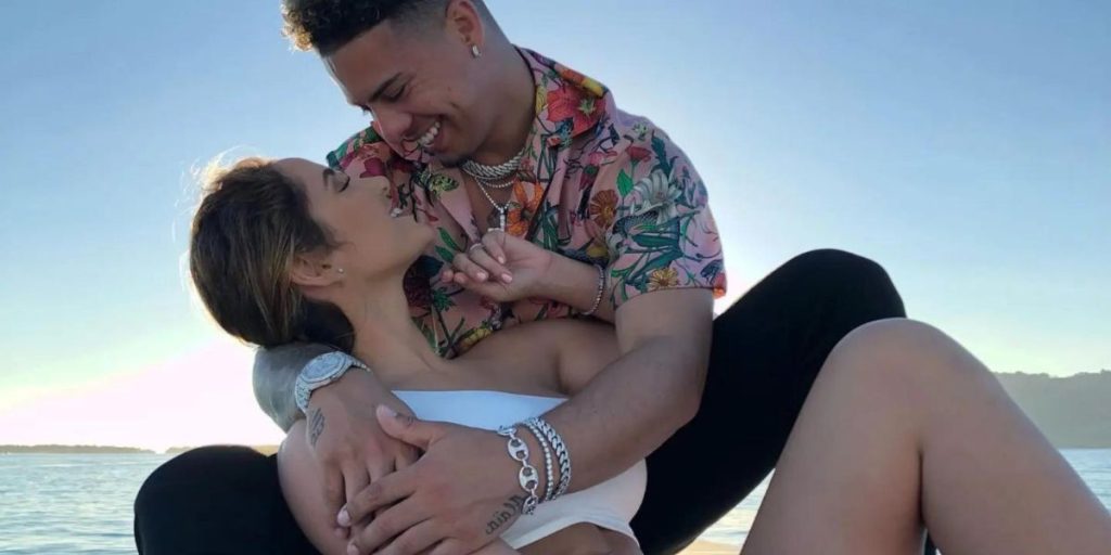 Catherine Paiz and Austin McBroom