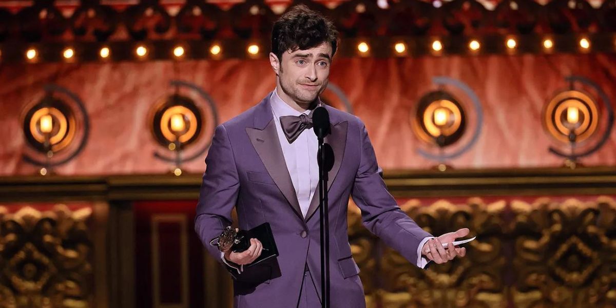 Daniel Radcliffe Wins Best Performance By An Actor In A Featured Role In A Musical