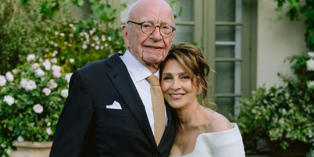 How Old is Rupert Murdoch New Wife