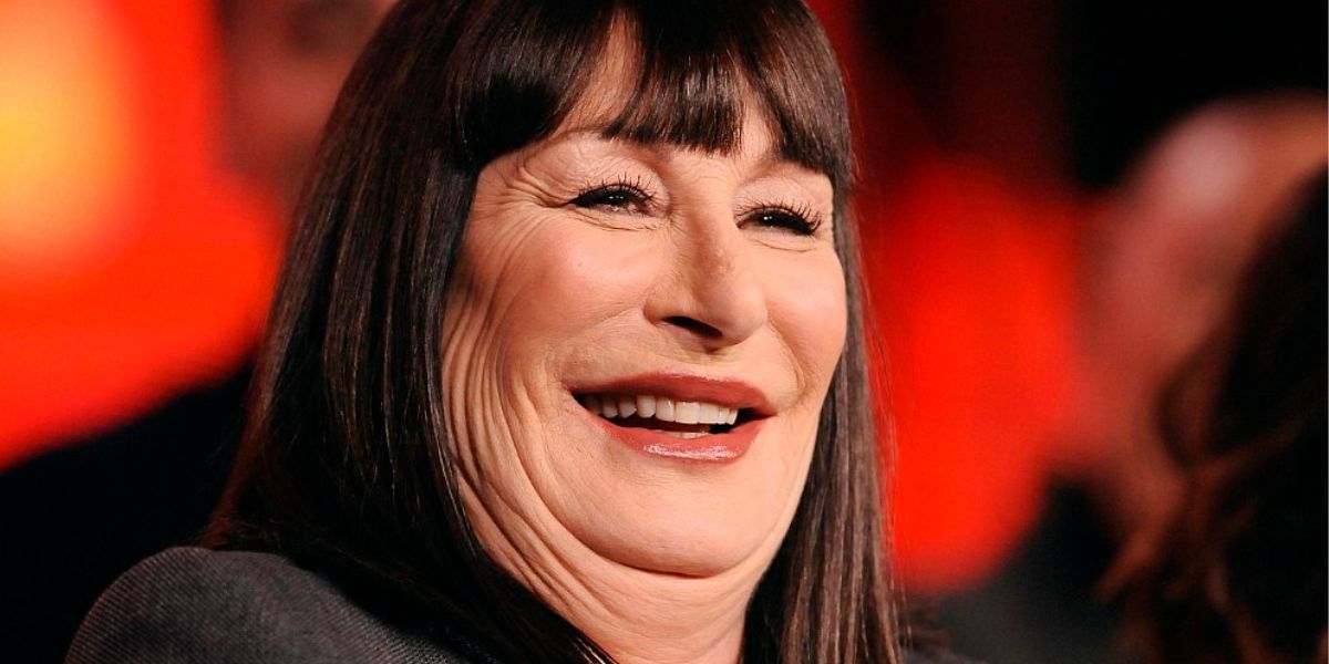 Anjelica Huston