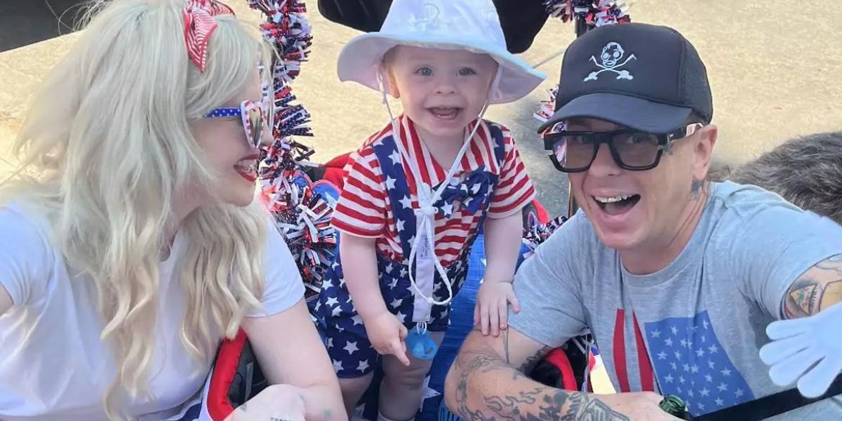 Kelly Osbourne and Sid Wilson