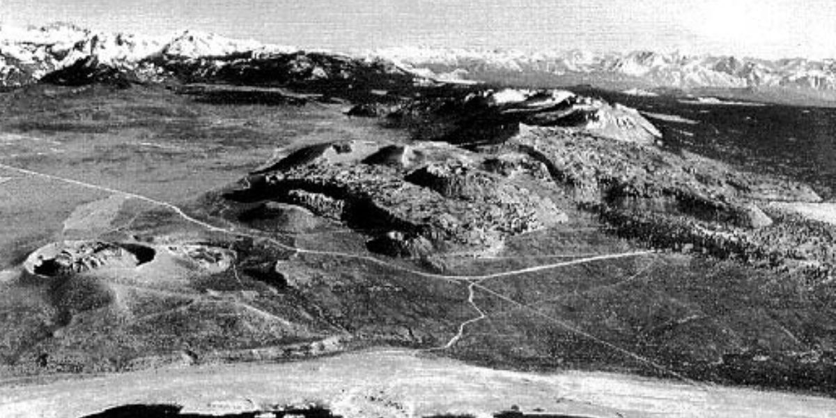 Mono-Inyo Volcanic Craters