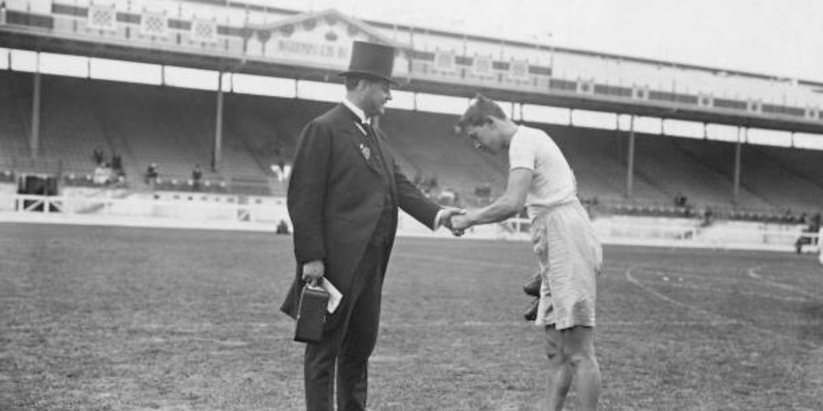 Swedish Official Congratulate Eric Lemming on his Win