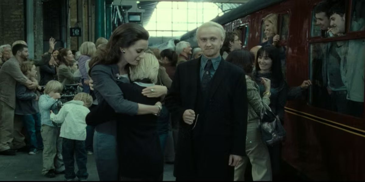 Tom Felton's Real-Life Girlfriend Plays Draco Malfoy's Wife