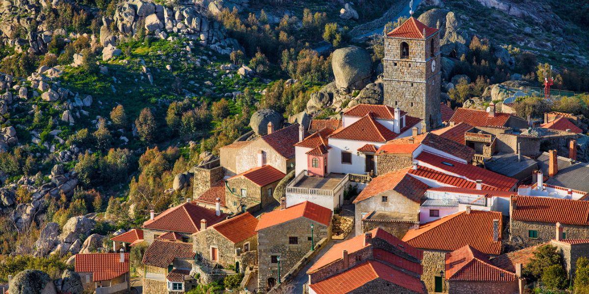 Dragonstone Castle in Season 1