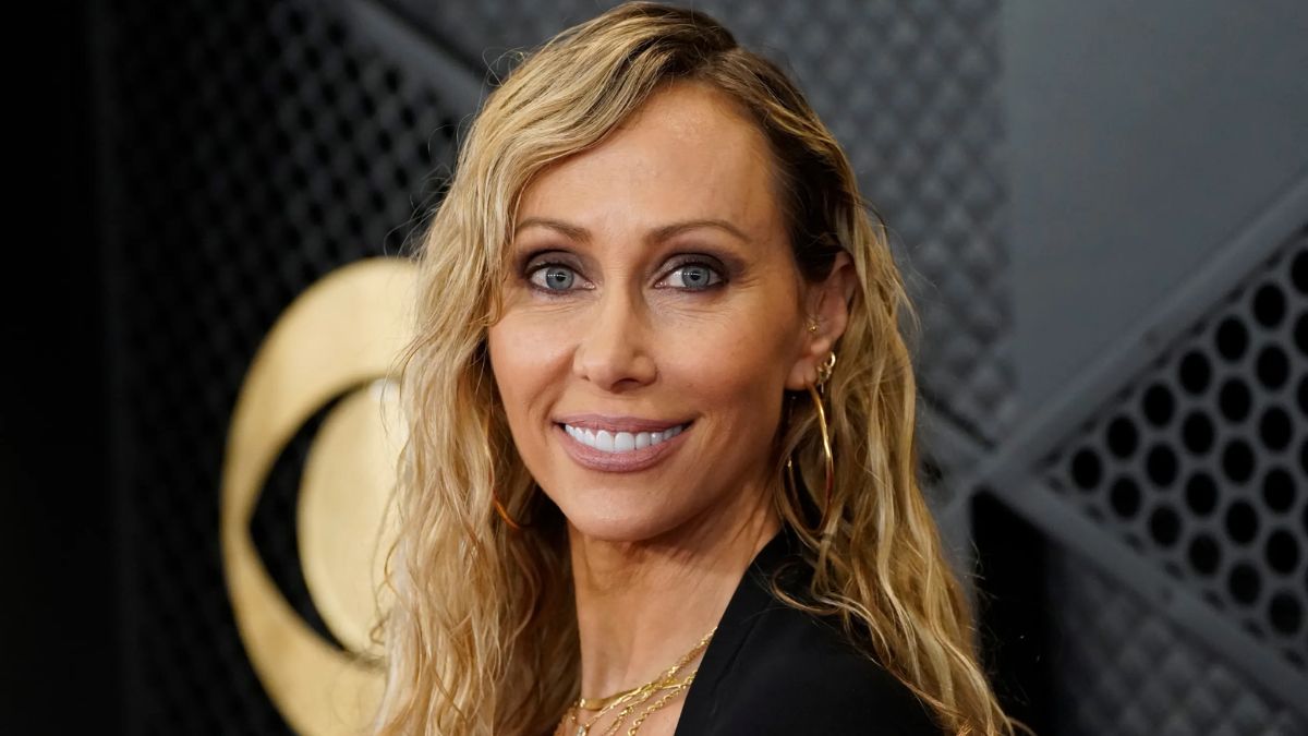 Tish Cyrus
